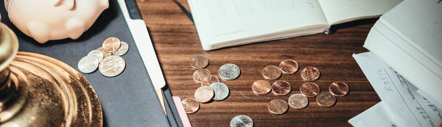 A picture containing text, table, indoor

Description automatically generated